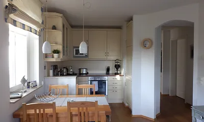 Küche mit Essplatz