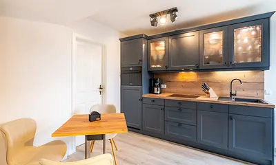 Küche mit Essbereich