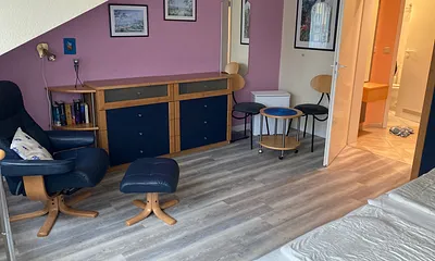 Geräumiges Schlafzimmer