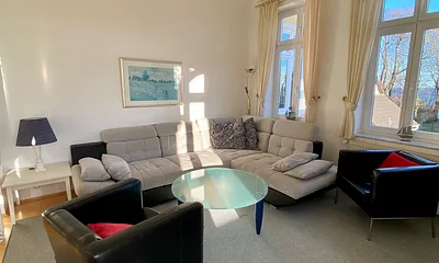 Wohnbereich - offen zum Essplatz und zur Küche