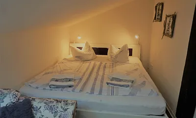 Doppelbett 1,80m breit