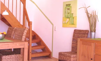 Treppe zu zwei Schlafzimmern