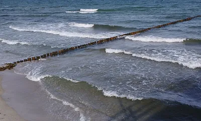 Wellengang in Zingst 