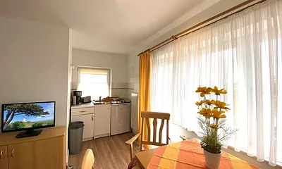 Wohn-, Ess- und Kochbereich