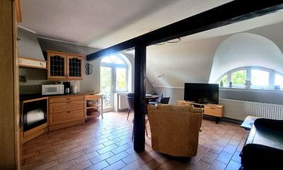 Villa Luba, 2-Zimmer-Ferienwohnung (Luv)