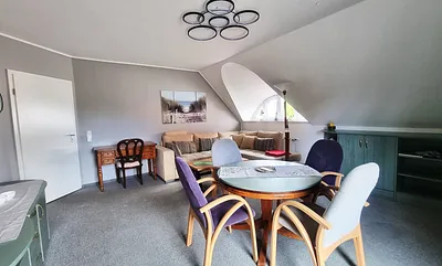 Fernsehsessel und Flat-TV