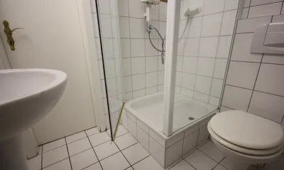 Dusche mit Regenschauer