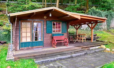Aussenansicht mit Terrasse