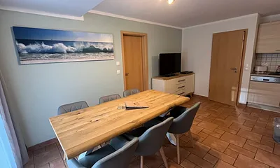 Wohnzimmer mit Essecke