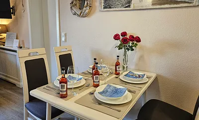 Essbereich mit ausziehbarem Tisch