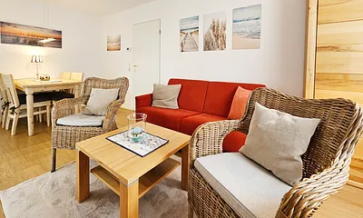 Wohnzimmer mit Schlafcouch zum Ausziehen ( 2 Personen)