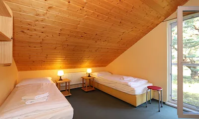 2. Schlafzimmer mit Einzelbetten