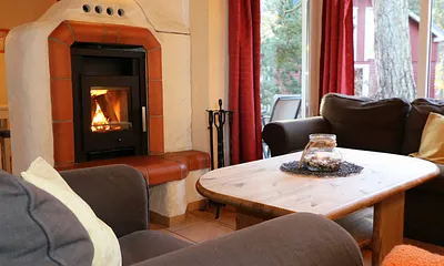 Wohnbereich mit Kamin