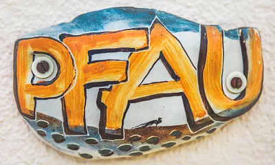 Klingelschild aus Keramik