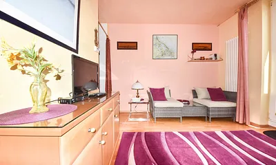 offener Wohn- & Schlafbereich