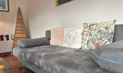 Gemütliche Schlafcouch