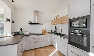 voll ausgestattete Küche