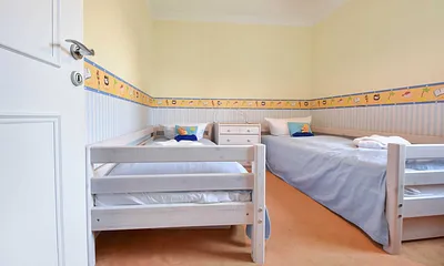 2. Schlafzimmer