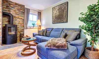 Wohnzimmer mit Kamin