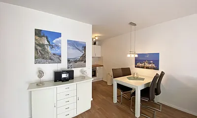 Esstisch für gemeinsames Essen