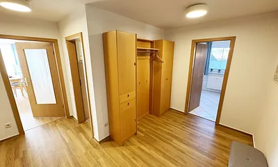 Flurbereich mit Garderobe