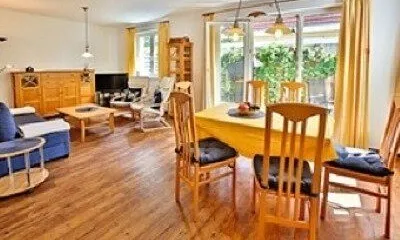 Ferienwohnung  Meeresrauschen, 3-Zimmer-Ferienwohnung (Meeresrauschen 03)