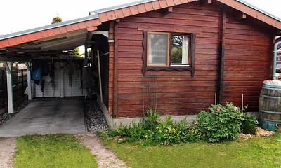 PKW-Stellplatz Carport