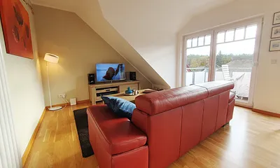 gemütliche Sitzecke mit Platz für alle Gäste