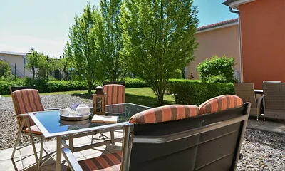 Die möblierte Terrasse