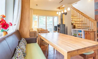 Wohnzimmer mit Essbereich