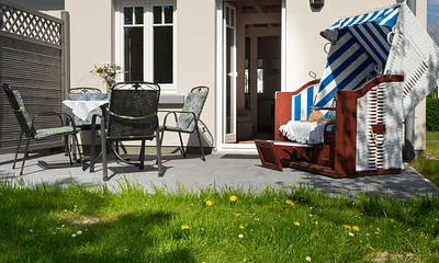 Mit herrlicher Sonnenterrasse.