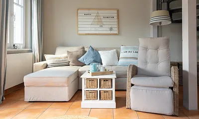 Alles bequem, auch die Schlafcouch.