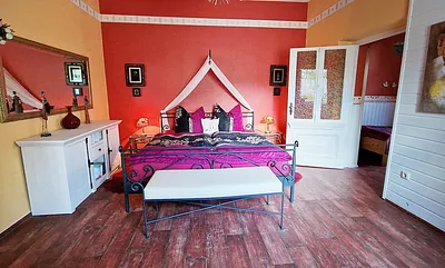 großes Schlafzimmer