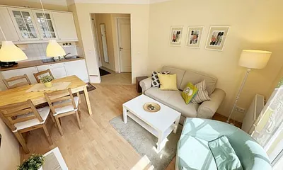 Koch-/Ess-/Wohnbereich