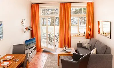 2-Zimmer-Ferienwohnung Miramare 19, 2-Zimmer-Ferienwohnung (Miramare Wohnung 19)