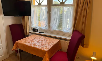 Wohn- / Schlafraum 2