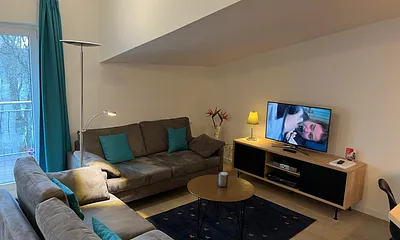 FW2, Wohnbereich (Radio, TV u. WLAN)