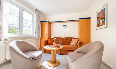 Wohnzimmer-Sitzgruppe