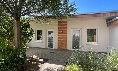 Ferienbungalow mit 2 Ferienwohnungen