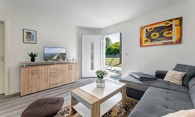 Blauer Bungalow, 2-Zimmer-Bungalow (Blauer Bungalow)