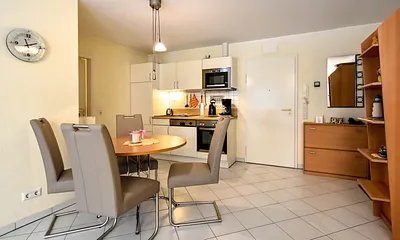 Essbereich mit Küchenzeile