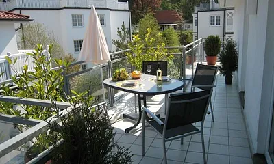 Teil der umlaufenden Terrasse