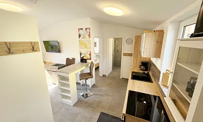 Küchenzeile mit Tresen