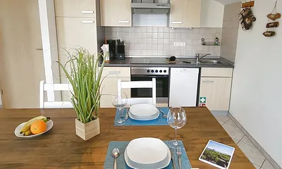 Küche mit Essbereich