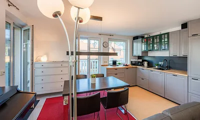 Küche mit Essbereich