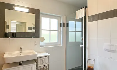 Bad mit Sauna Erdgeschoß