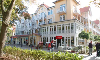 Das Dünenschloss: direkt an der Strandpromenade und dem Strand