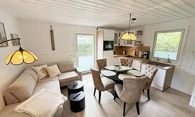 gemütlicher Wohnbereich mit Couch