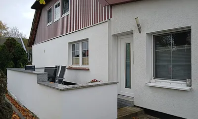 Terrasse mit Eingang zur Ferienwohnung "Seepferdchen"