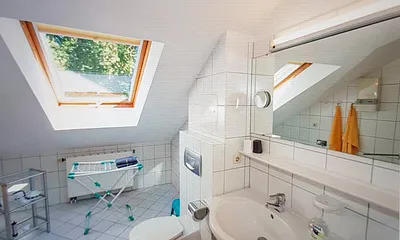 Bad mit Doppelwaschbecken